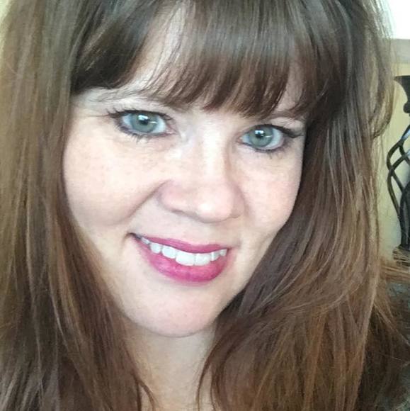 Meet your Posher, Wendy - Picture 1 of 1